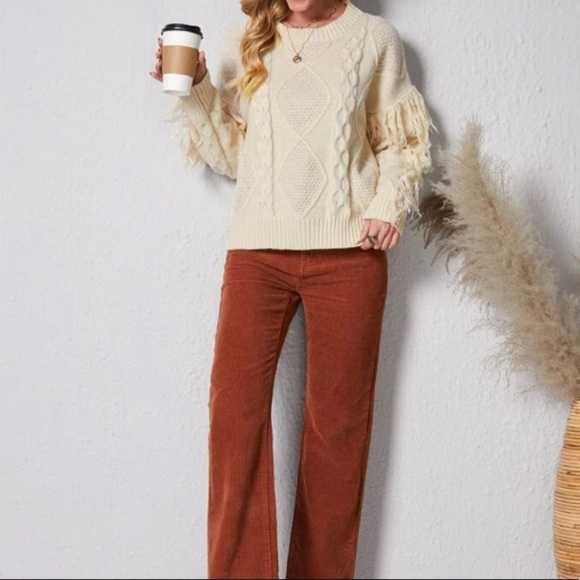 NWT cable knit sweater - Picture 3 of 5